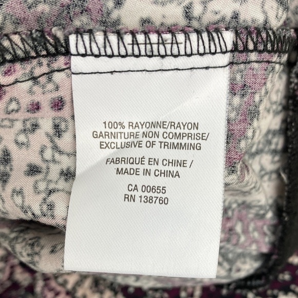 Reitmans Skirt Purple Paisley Elastic Waist Size 16 - Picture 9 of 9